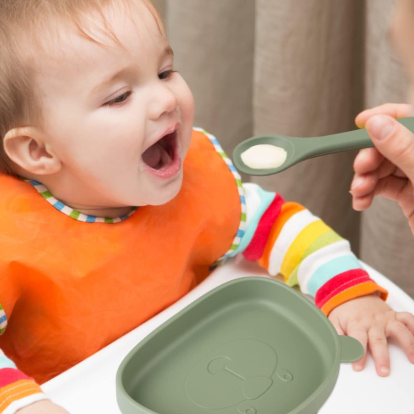 Set Piatti Bimbi con Ventosa "Basta Disastri"